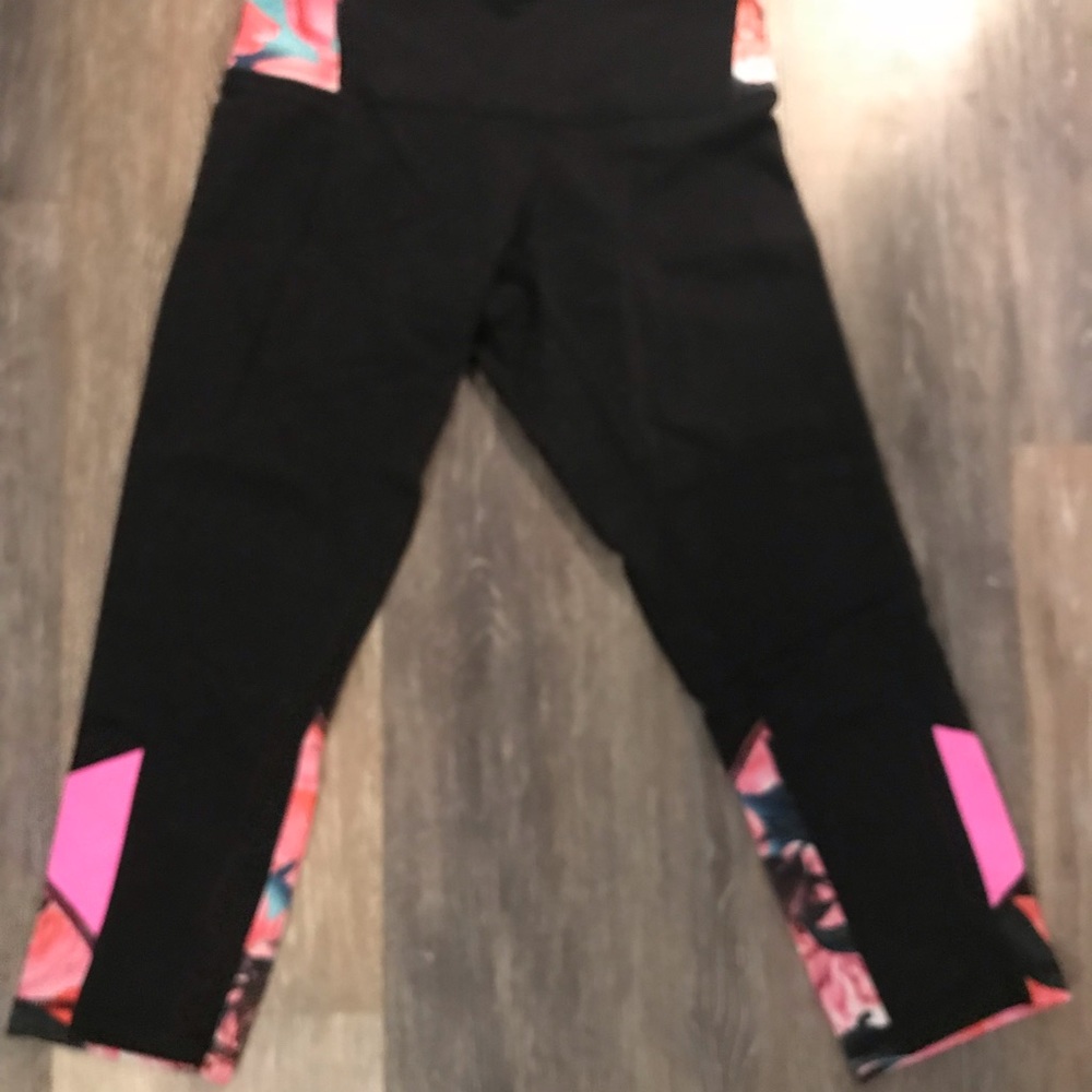 Lululemon rose leggings